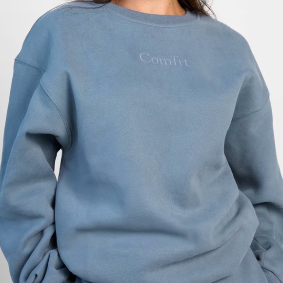 Comfrt Tops - COMFRT SIGNATURE CREW SKY - Multiple Sizes Available